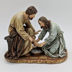 Vintage 2004 Roman Jesus Washing Feet Figurine John 13 Christian Religious Bible